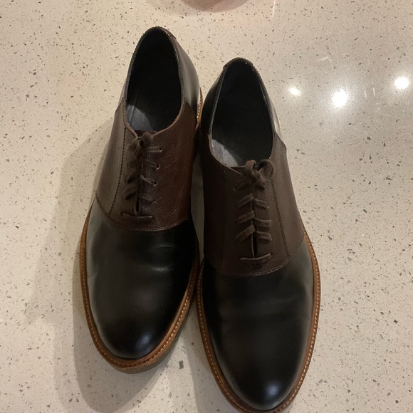 Cole Haan Two-Tone Black and Brown Oxfords - Picture 3 of 6